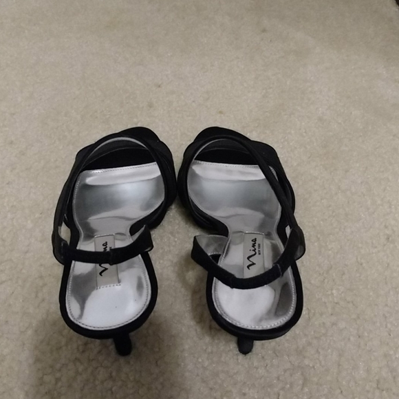 Women's gown shoes - Picture 3 of 4